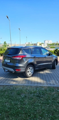 Ford Kuga cena 69800 przebieg: 46888, rok produkcji 2015 z Lubin małe 277